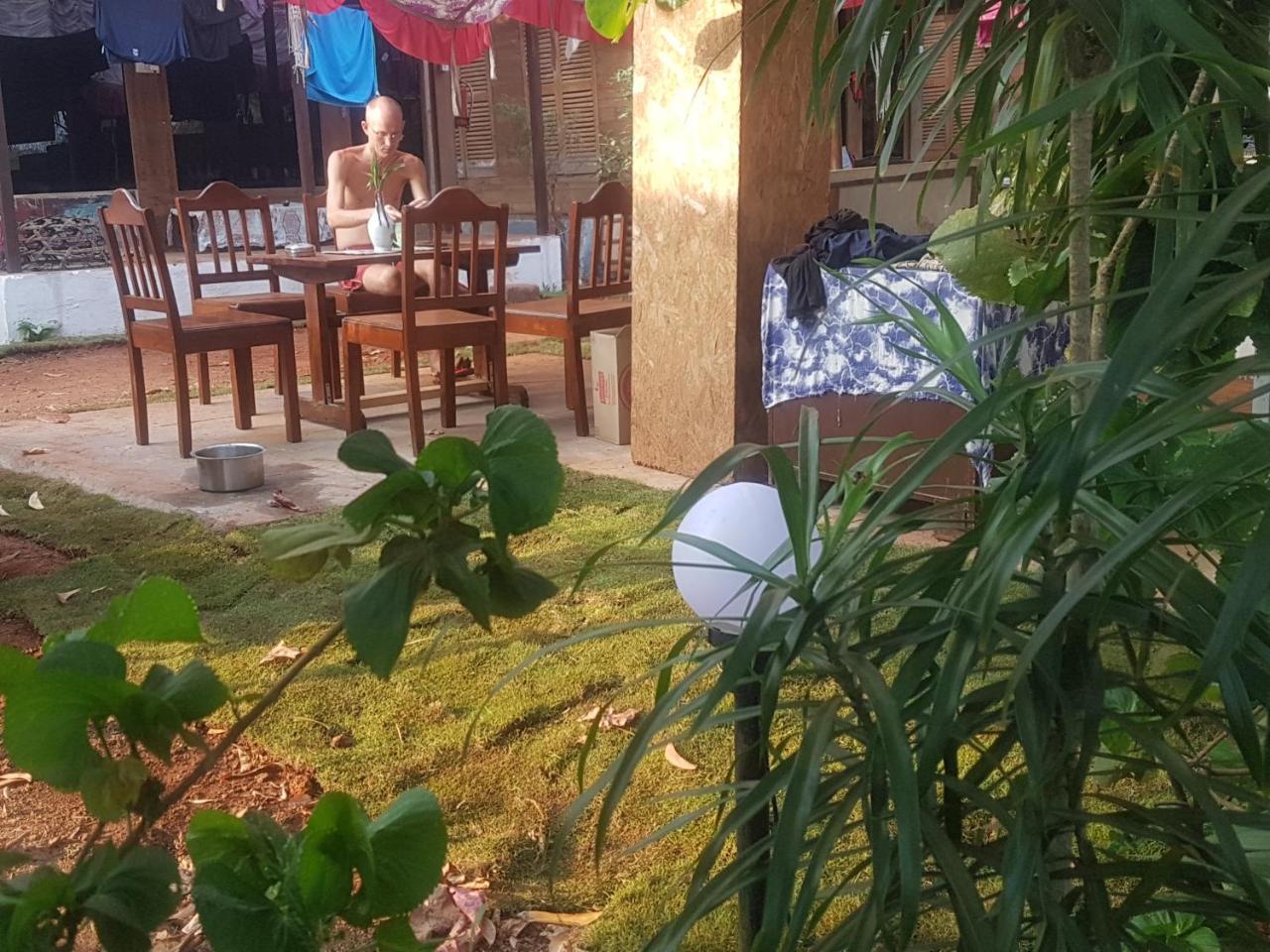 Wonderland Hostel Anjuna Ngoại thất bức ảnh